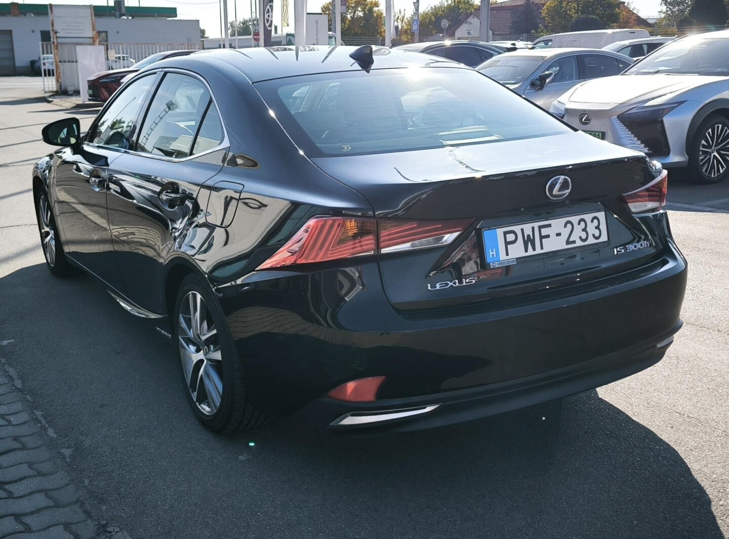 Lexus IS