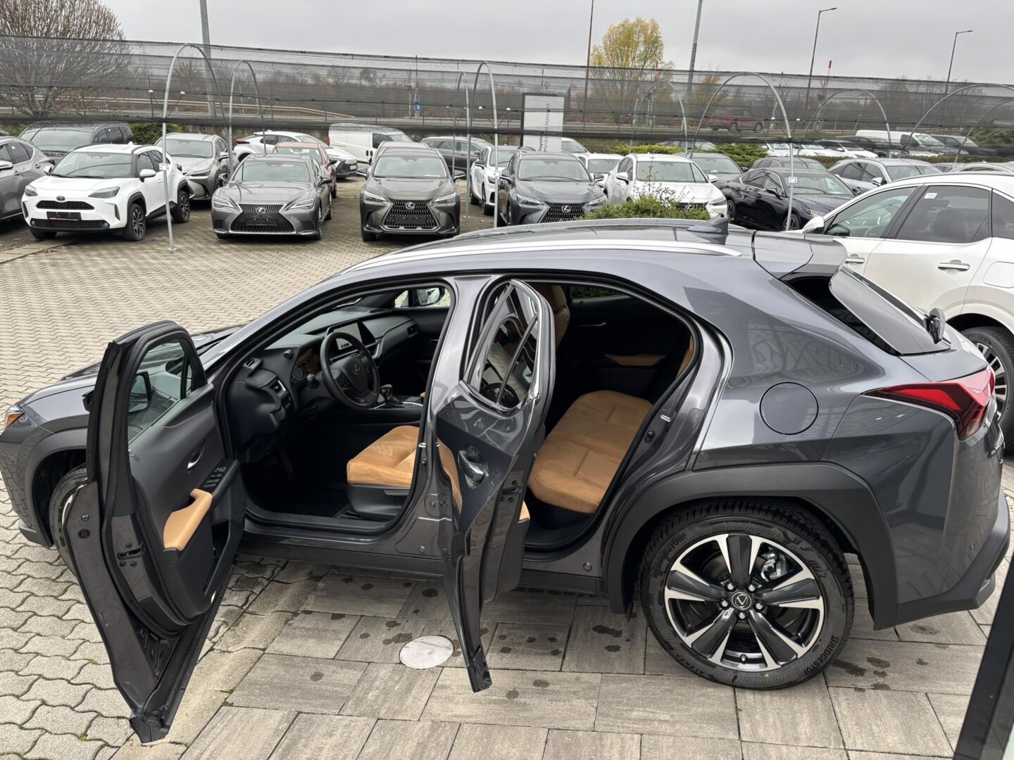 Lexus UX