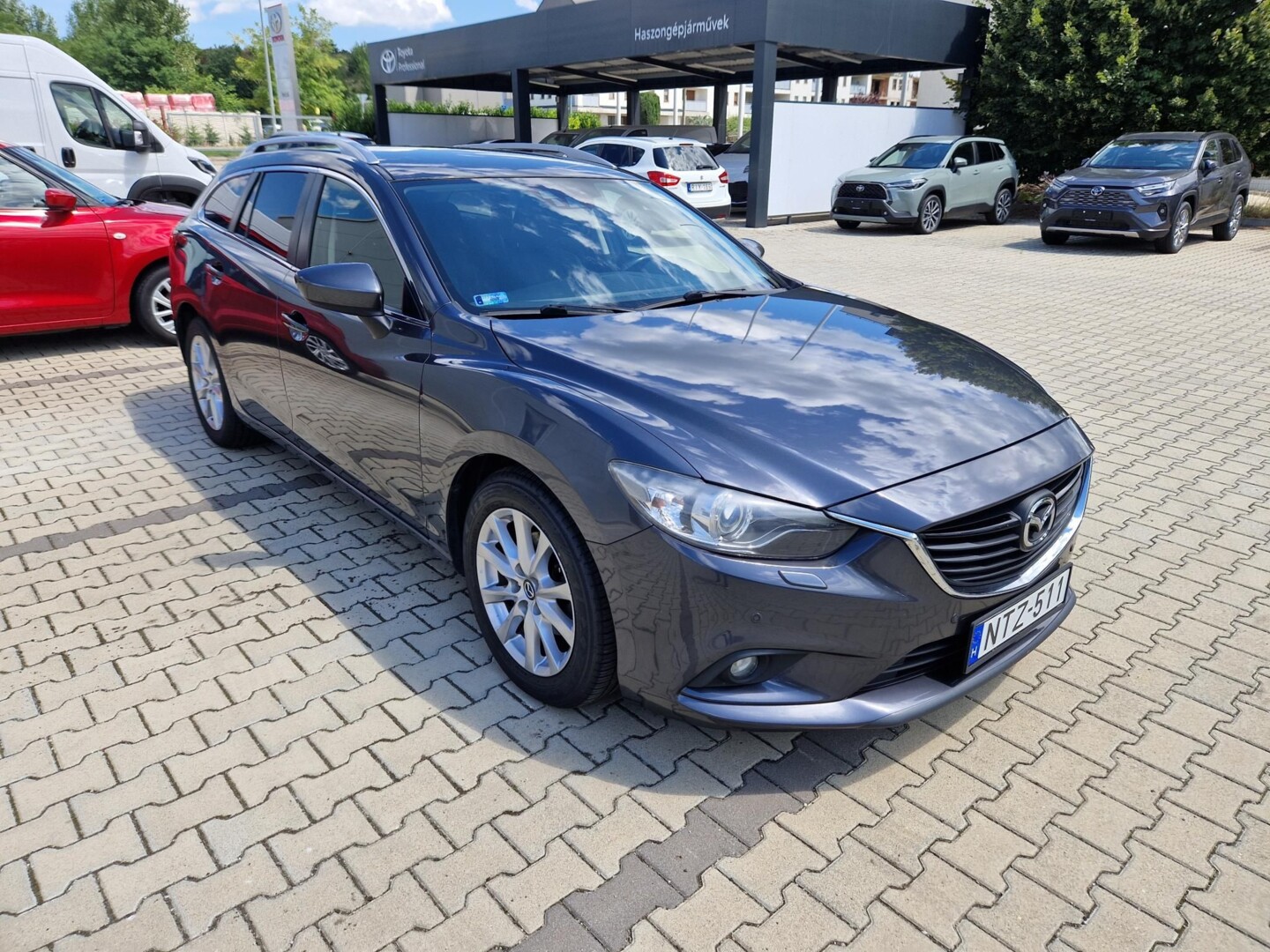 Mazda 6