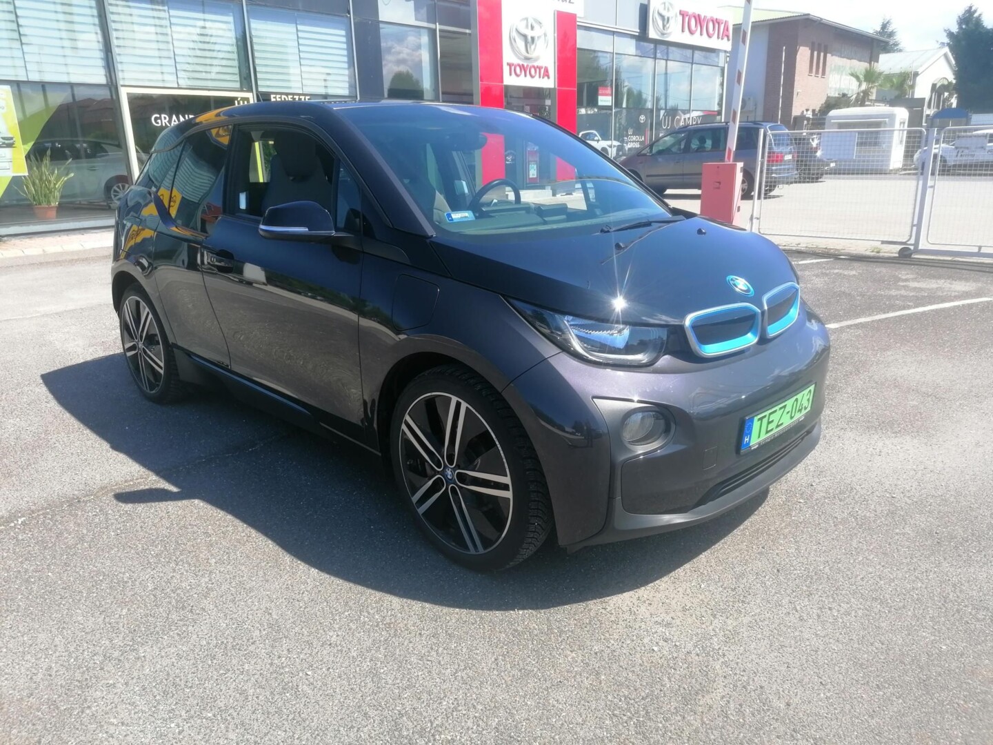 BMW i3
