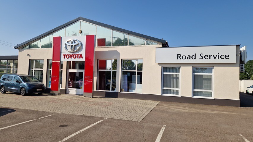 Toyota Road Service Karcag