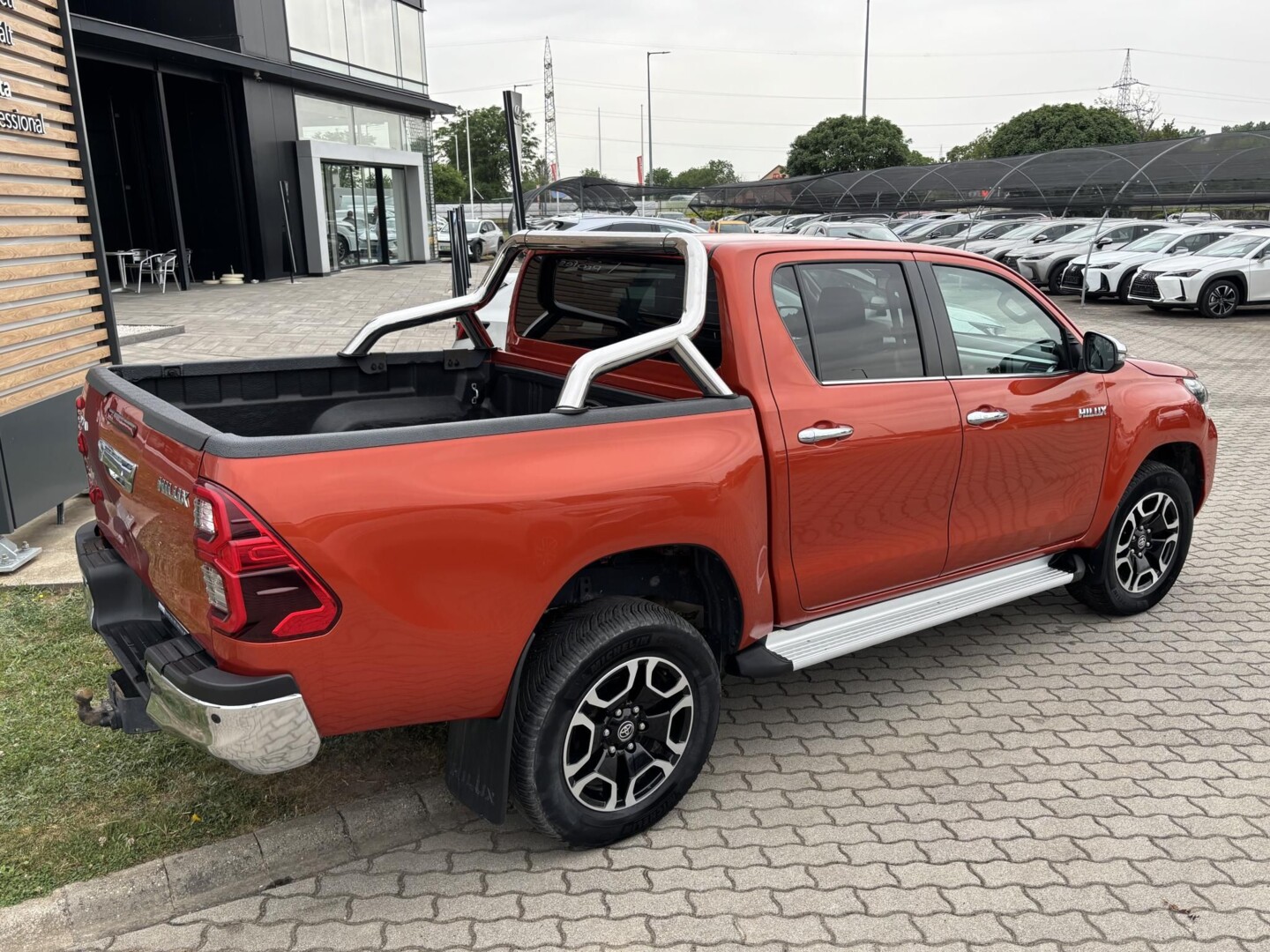 Toyota Hilux