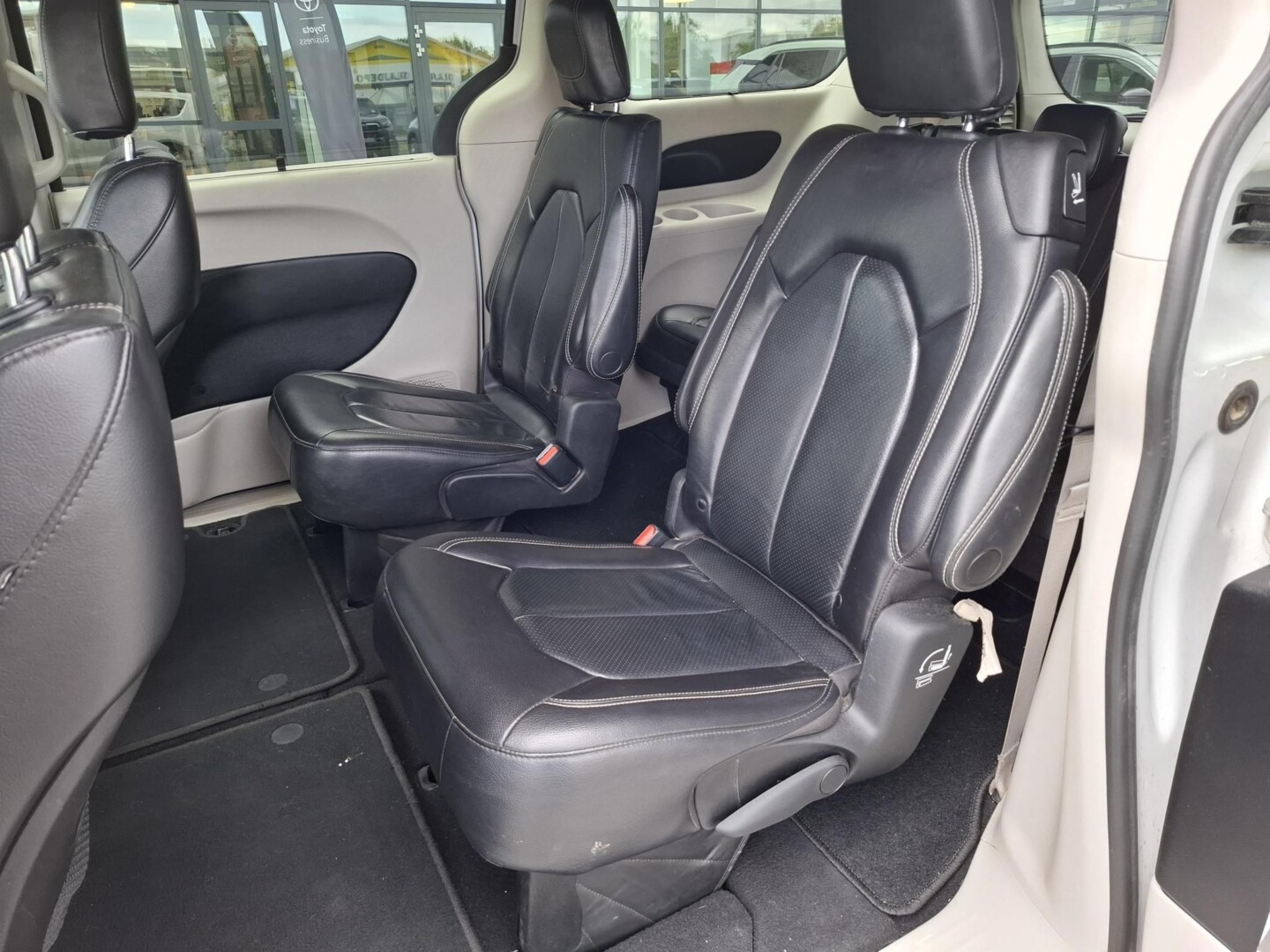 Chrysler Pacifica