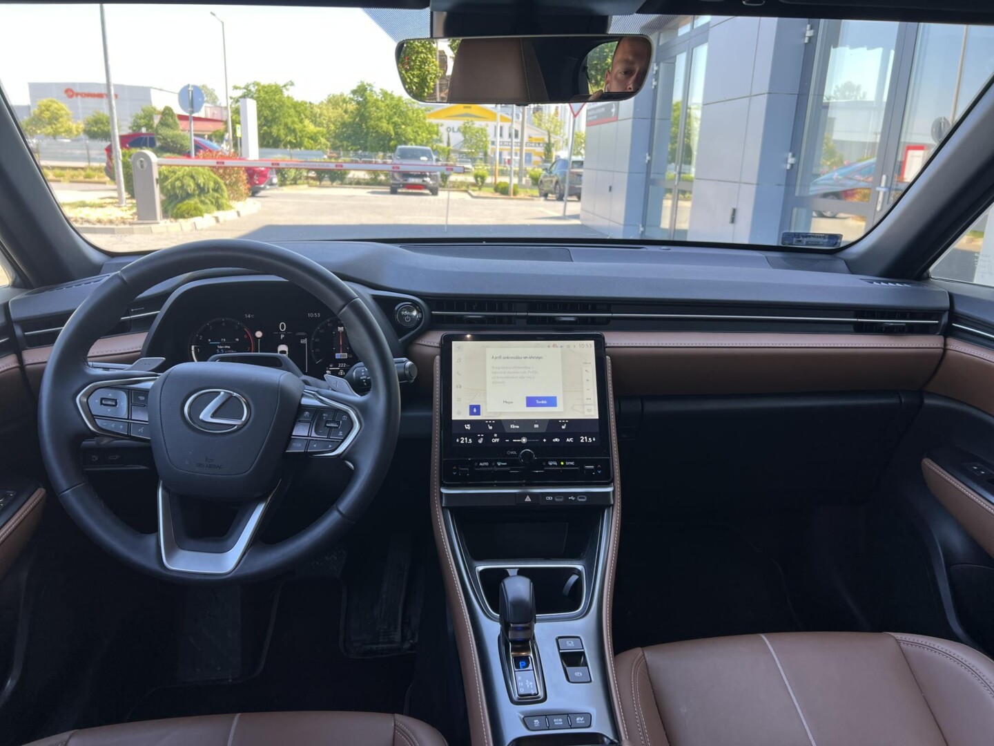 Lexus LBX