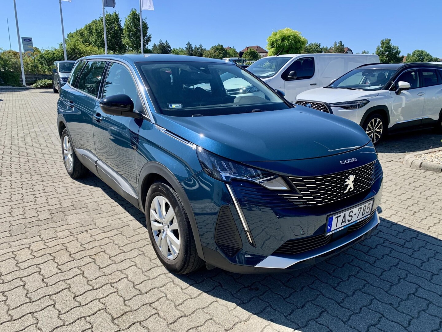 Peugeot 5008