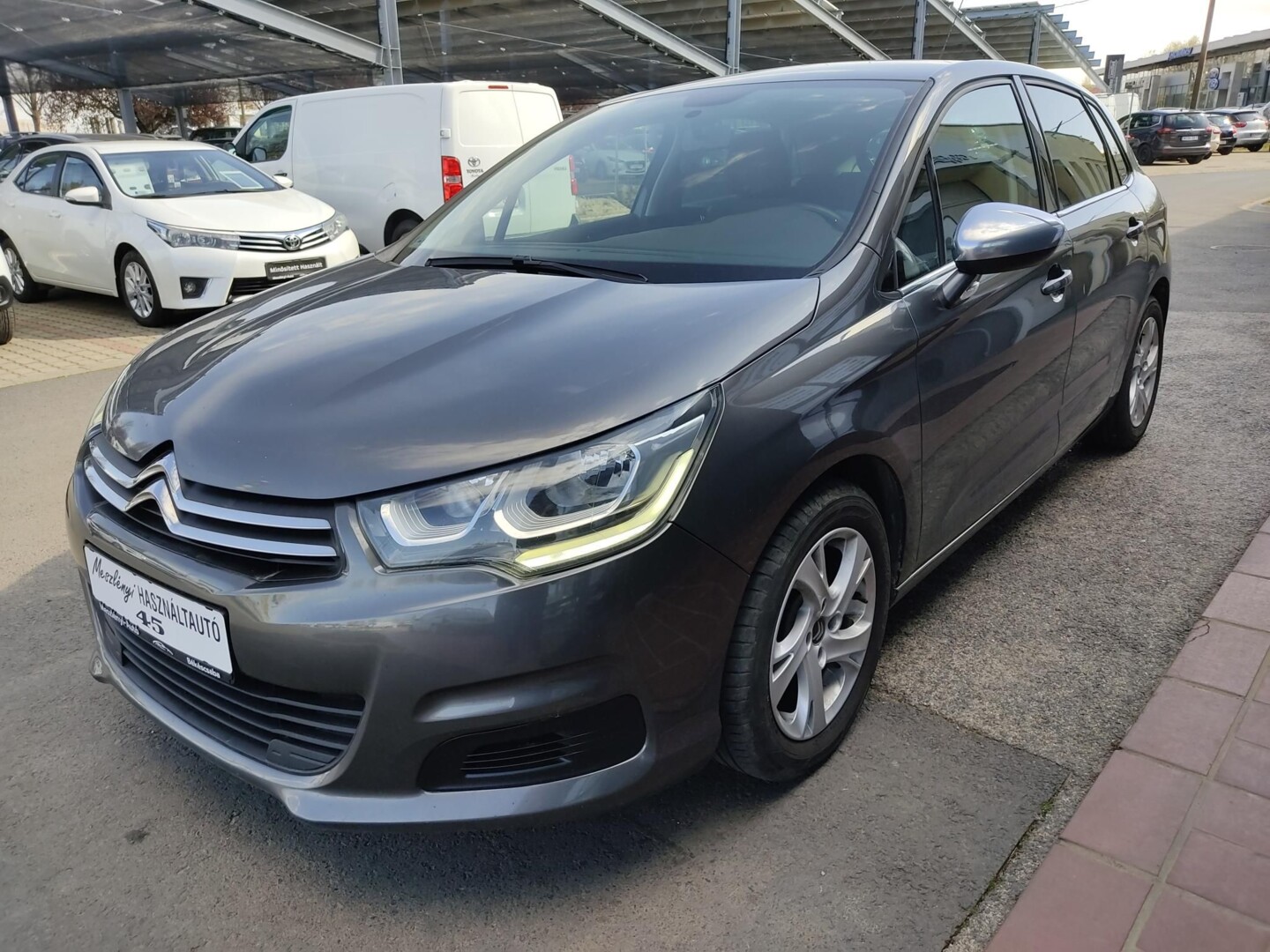Citroën C4