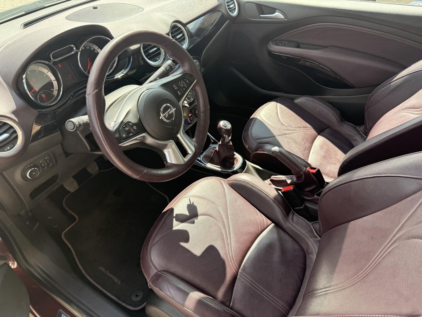 Opel Adam