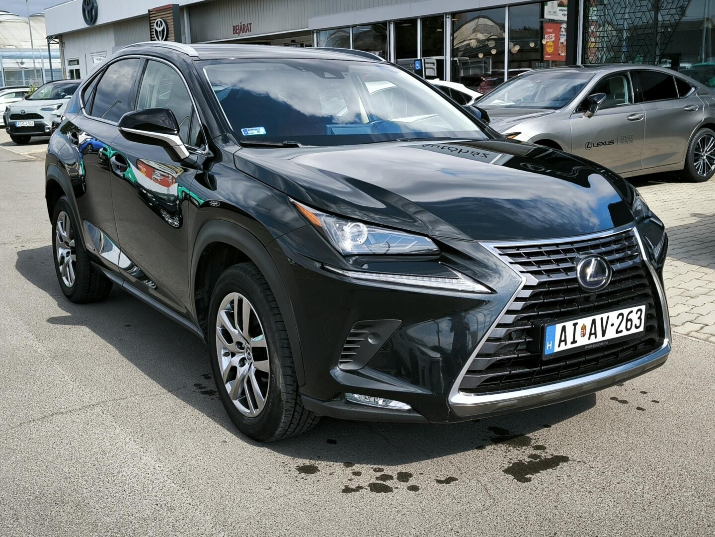 Lexus NX