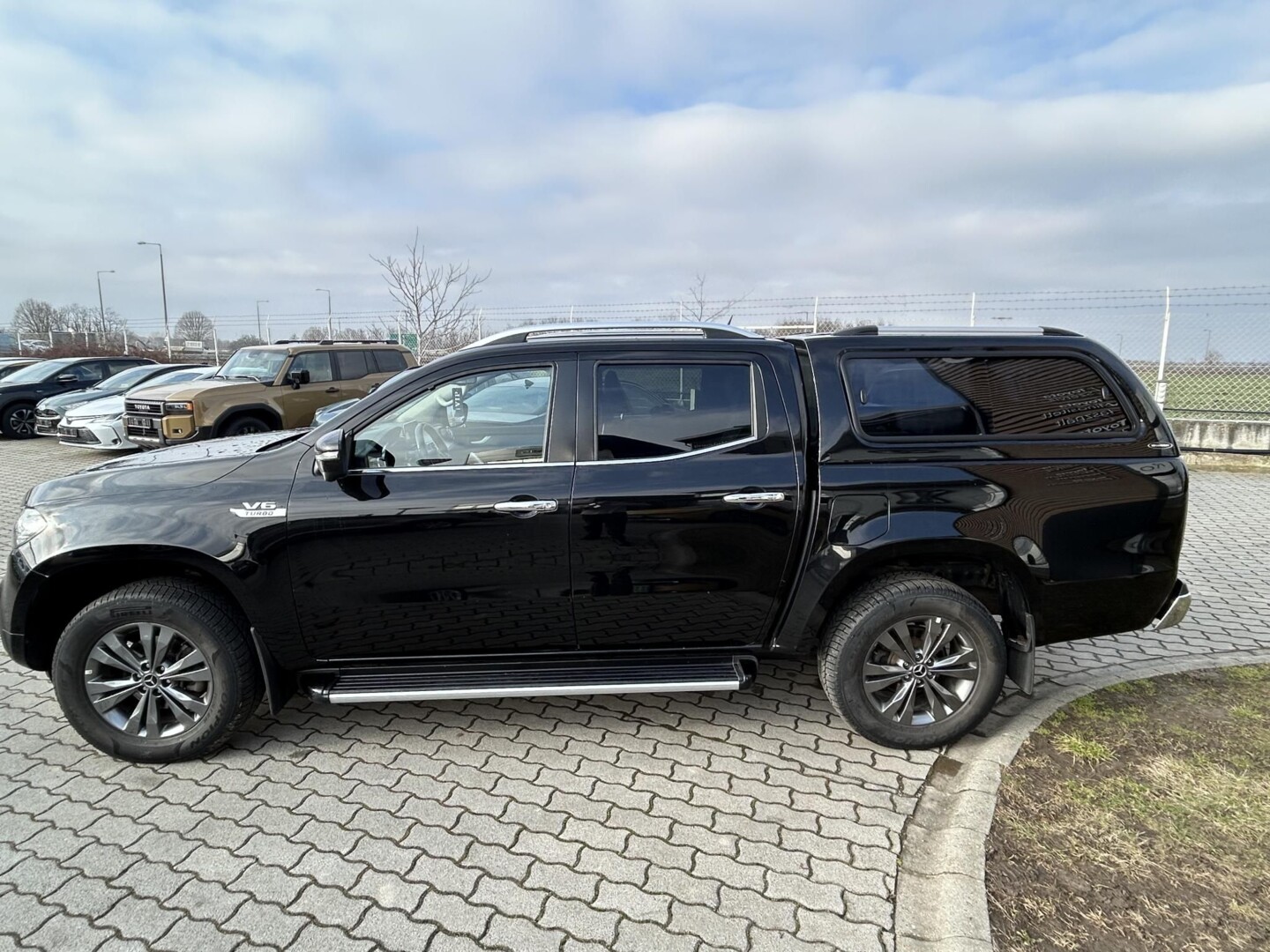 Mercedes-Benz Osztály X