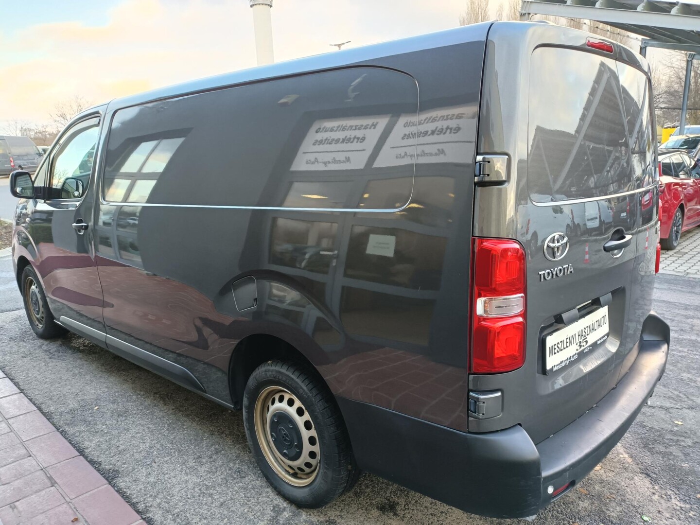 Toyota PROACE