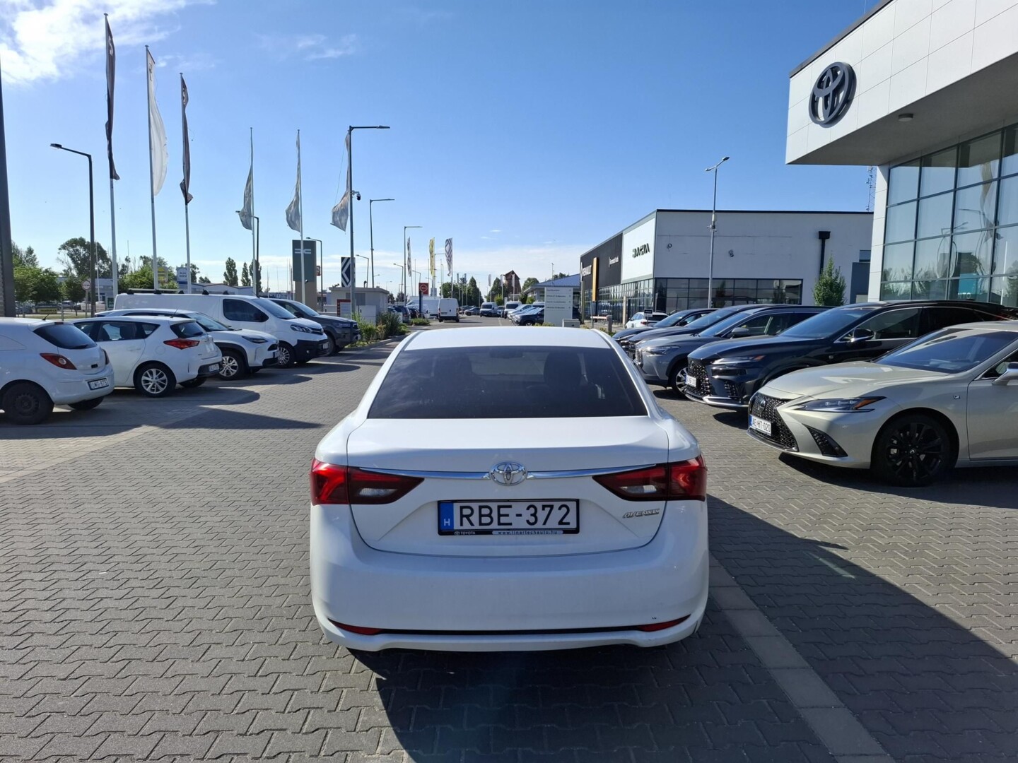 Toyota Avensis