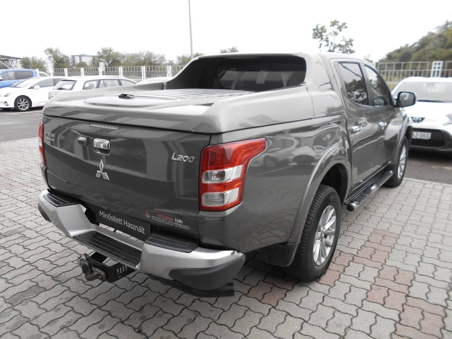 Mitsubishi L200