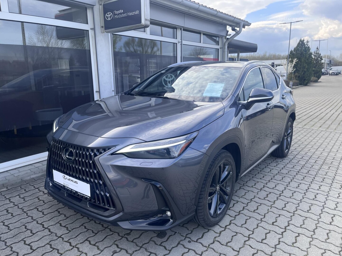 Lexus NX