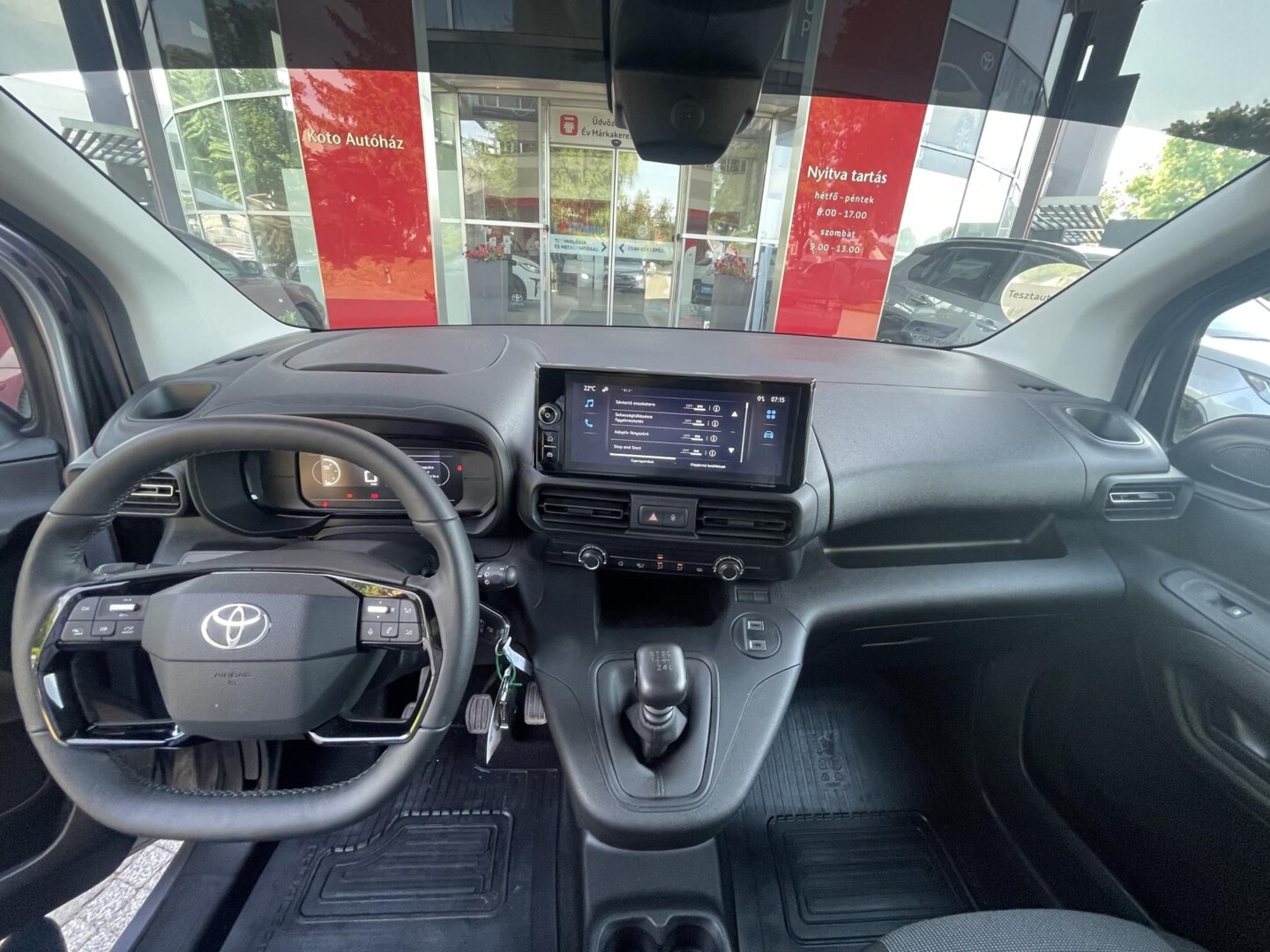 Toyota PROACE