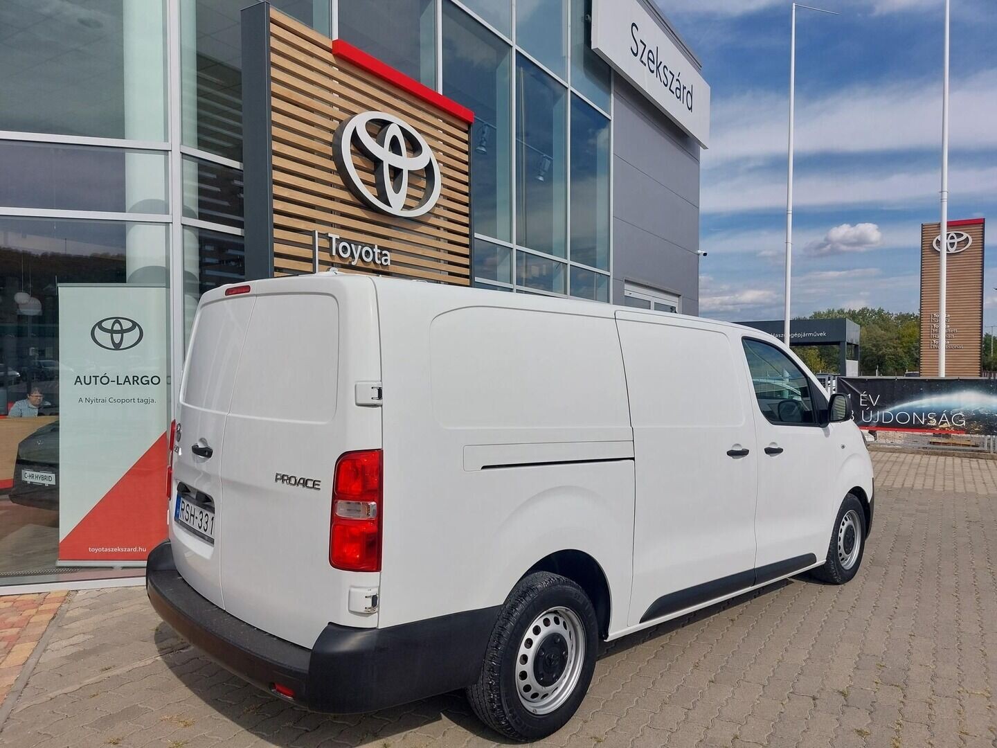 Toyota PROACE