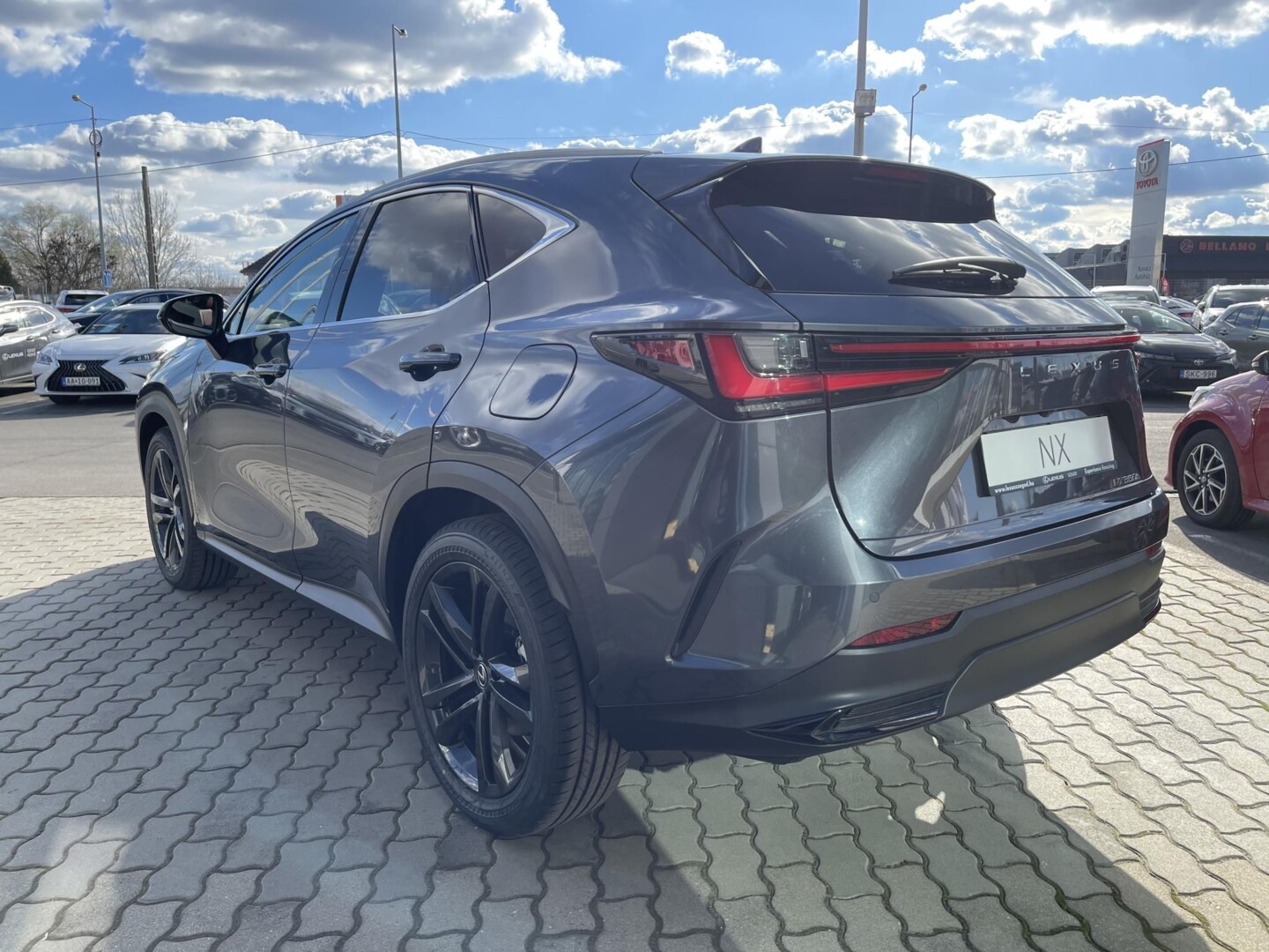 Lexus NX