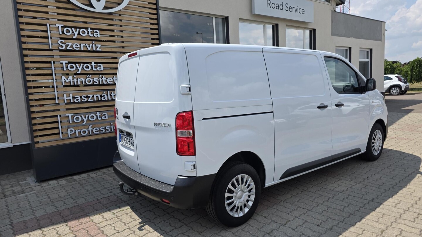 Toyota PROACE