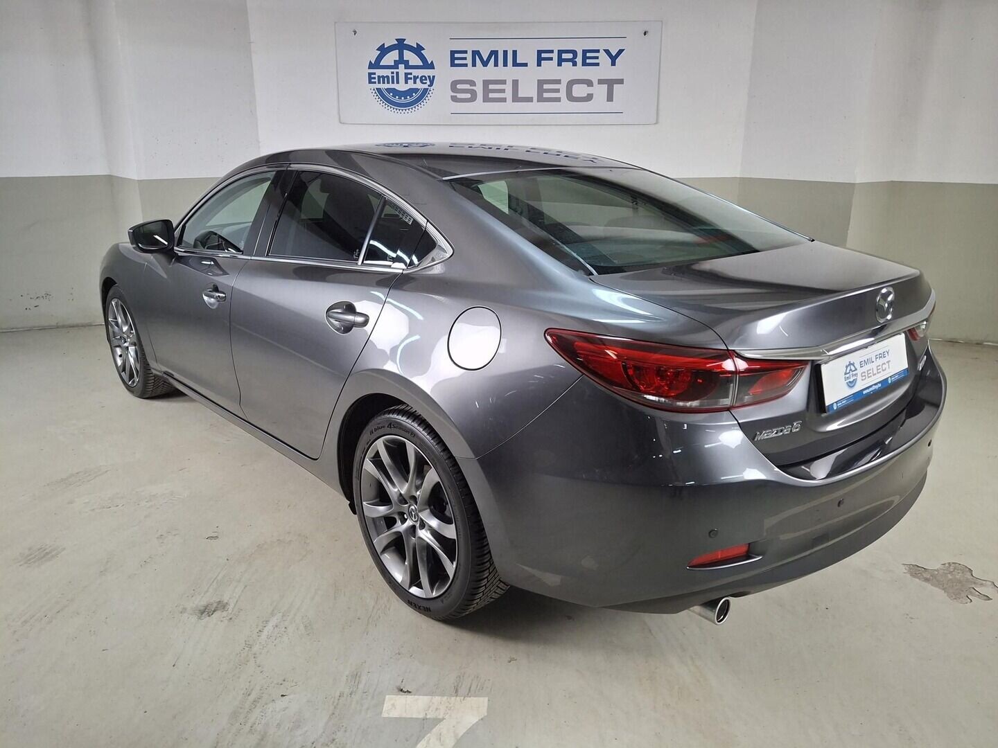 Mazda 6
