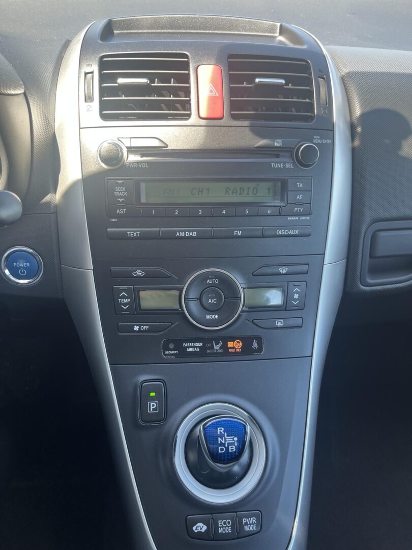 Toyota Auris