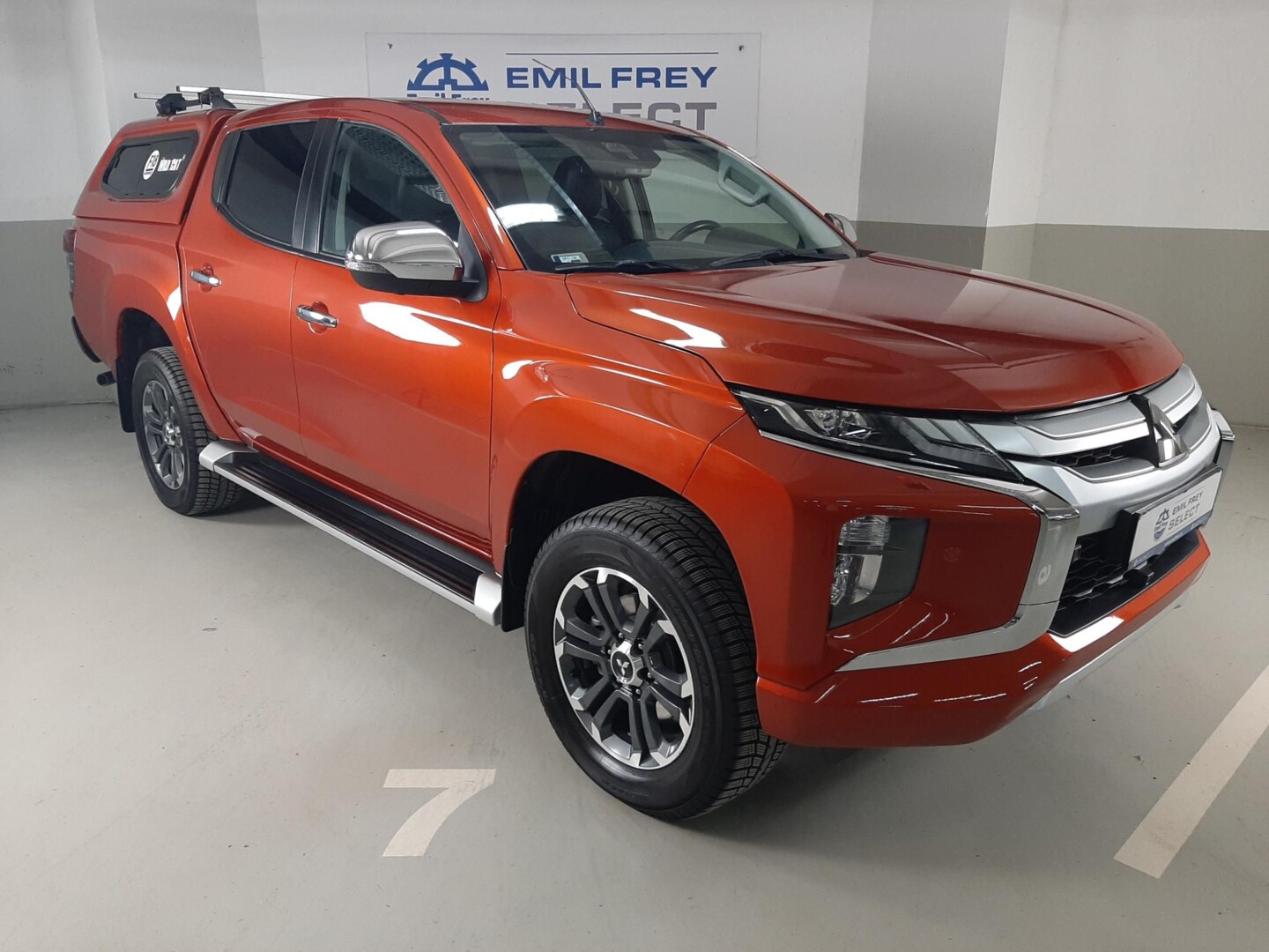 Mitsubishi L200