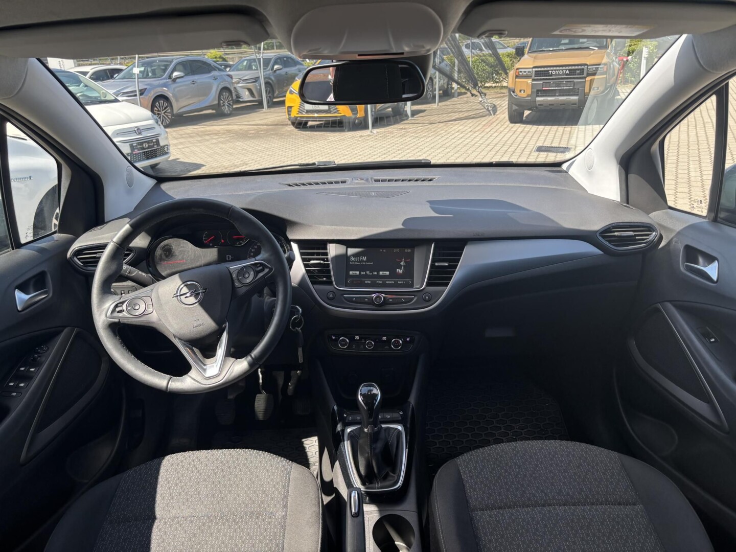 Opel Crossland X