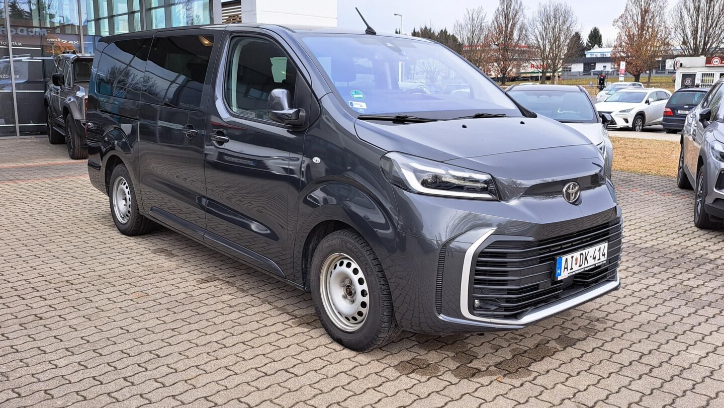 Toyota PROACE