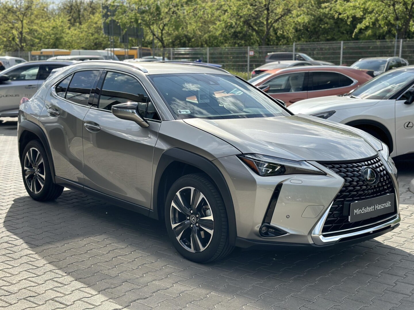 Lexus UX