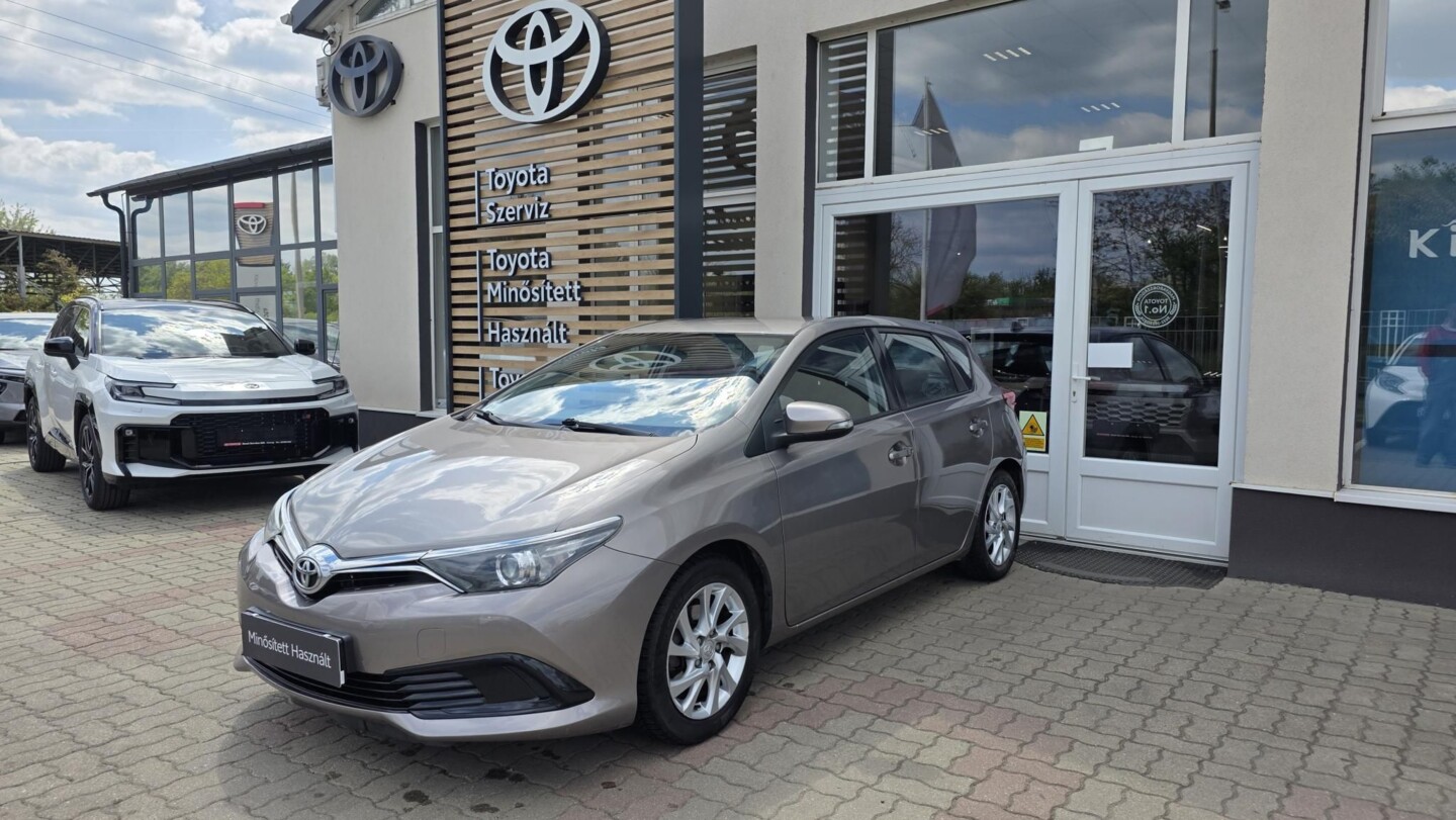 Toyota Auris