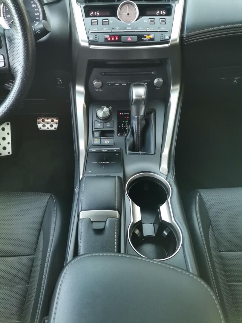 Lexus NX