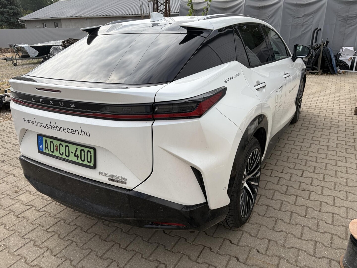 Lexus RZ