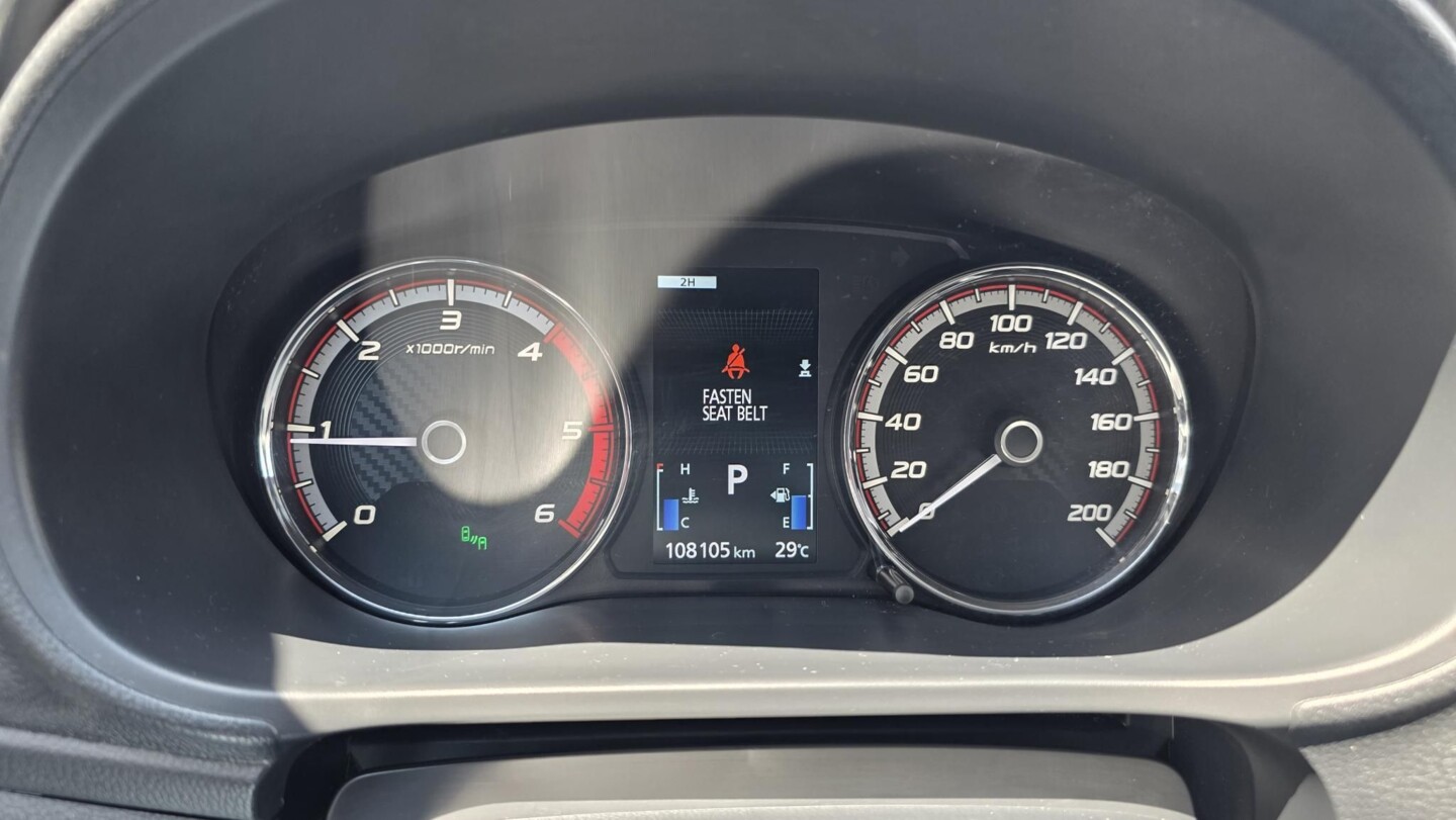 Mitsubishi L200