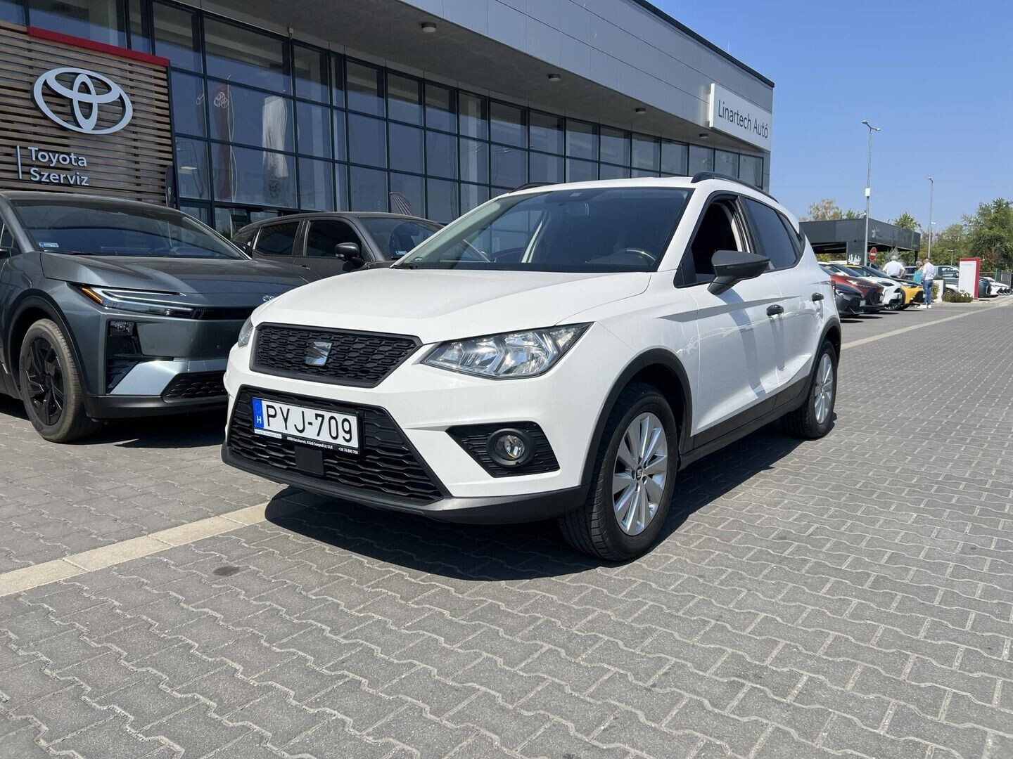 Seat Arona