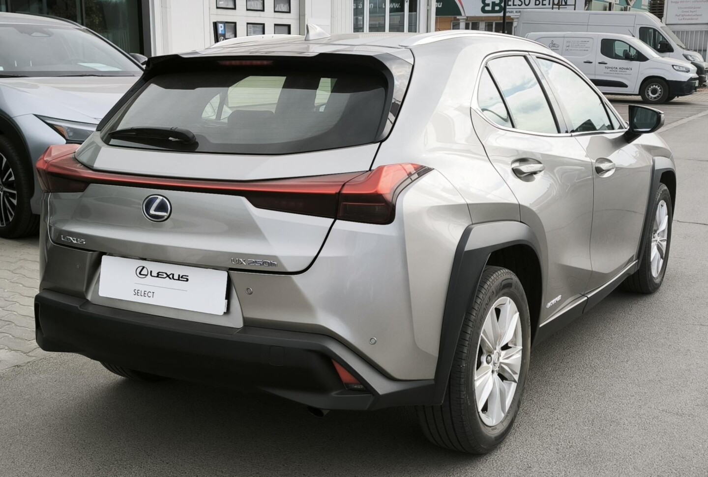 Lexus UX