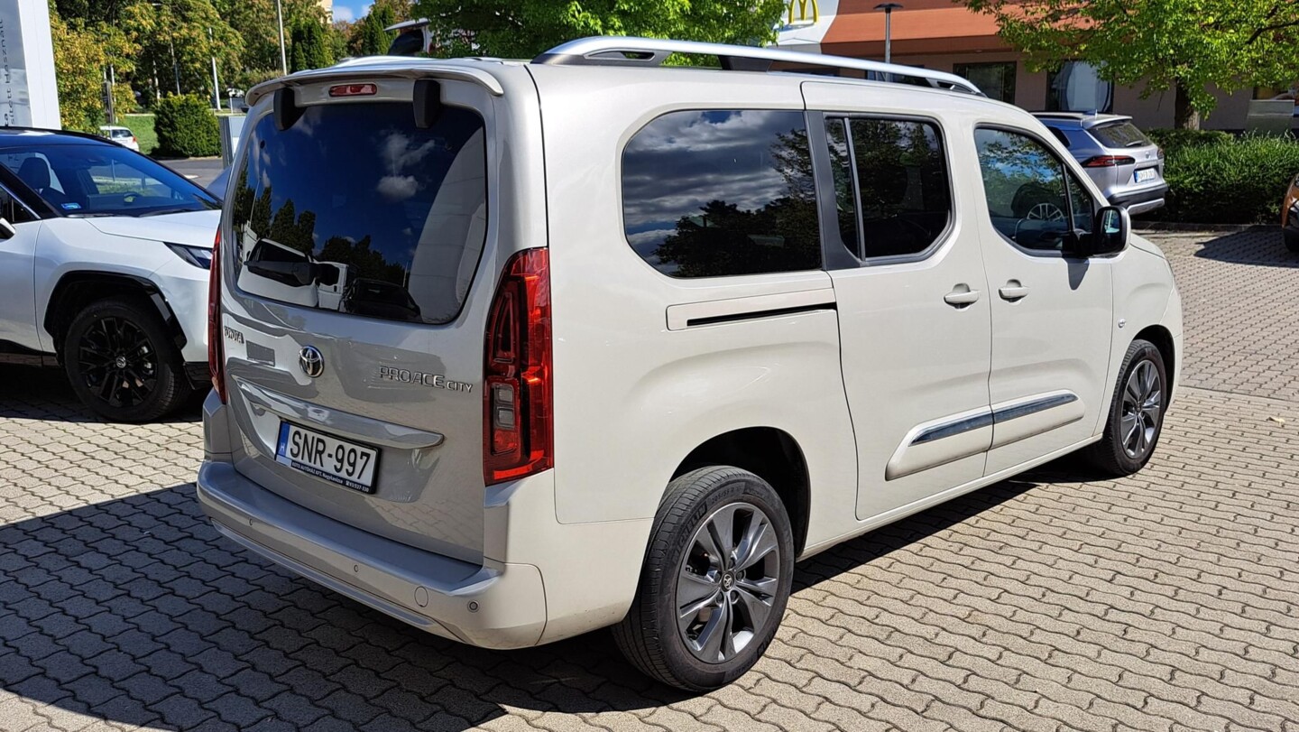 Toyota PROACE