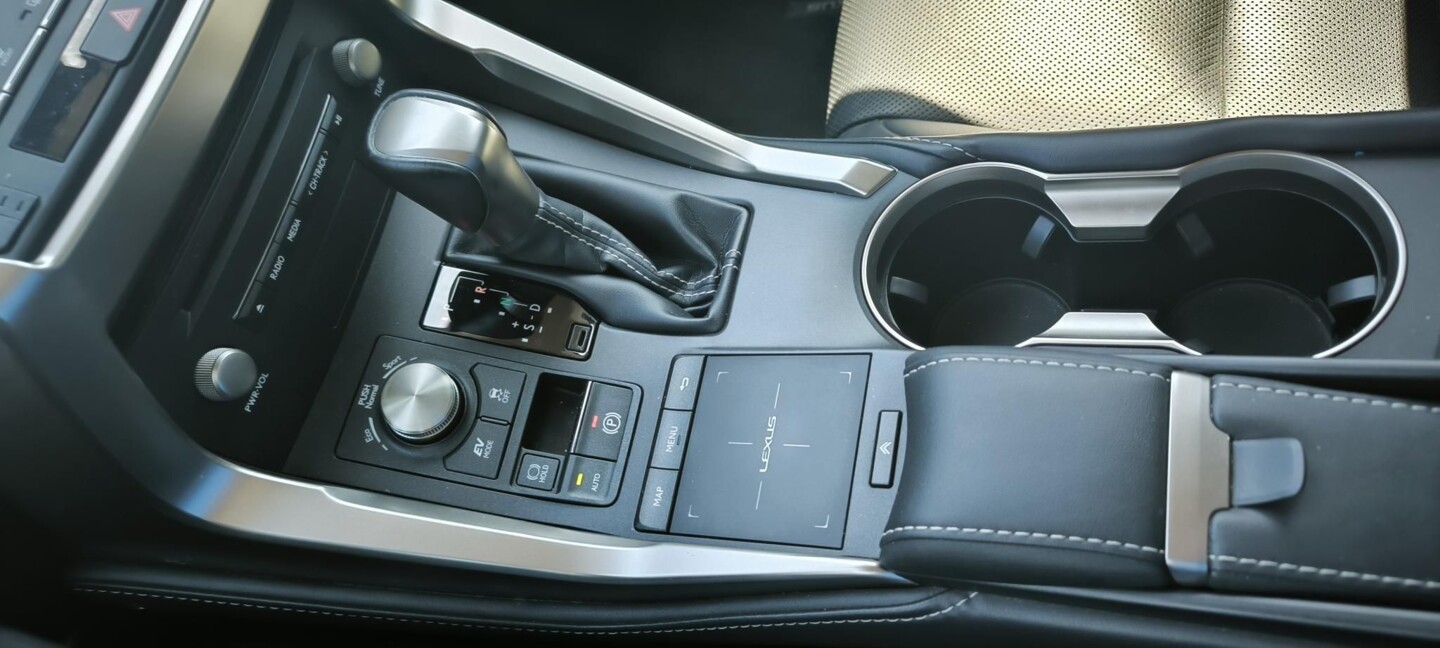 Lexus NX