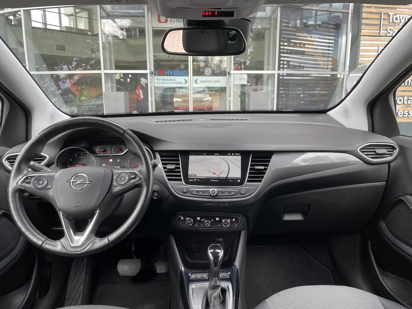 Opel Crossland X