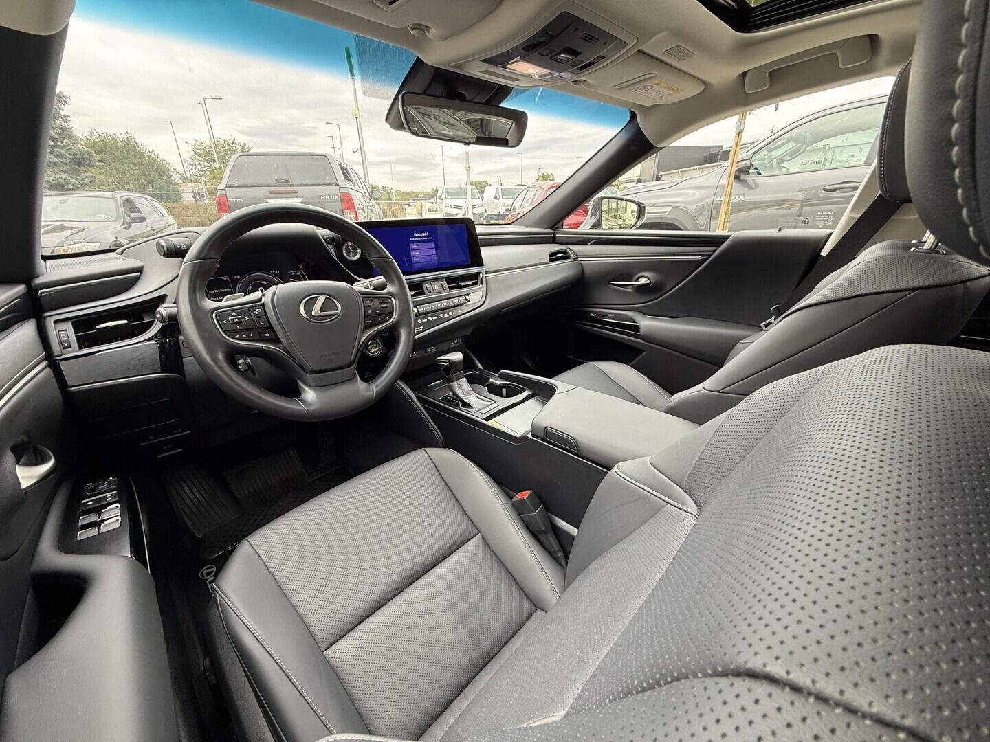 Lexus ES