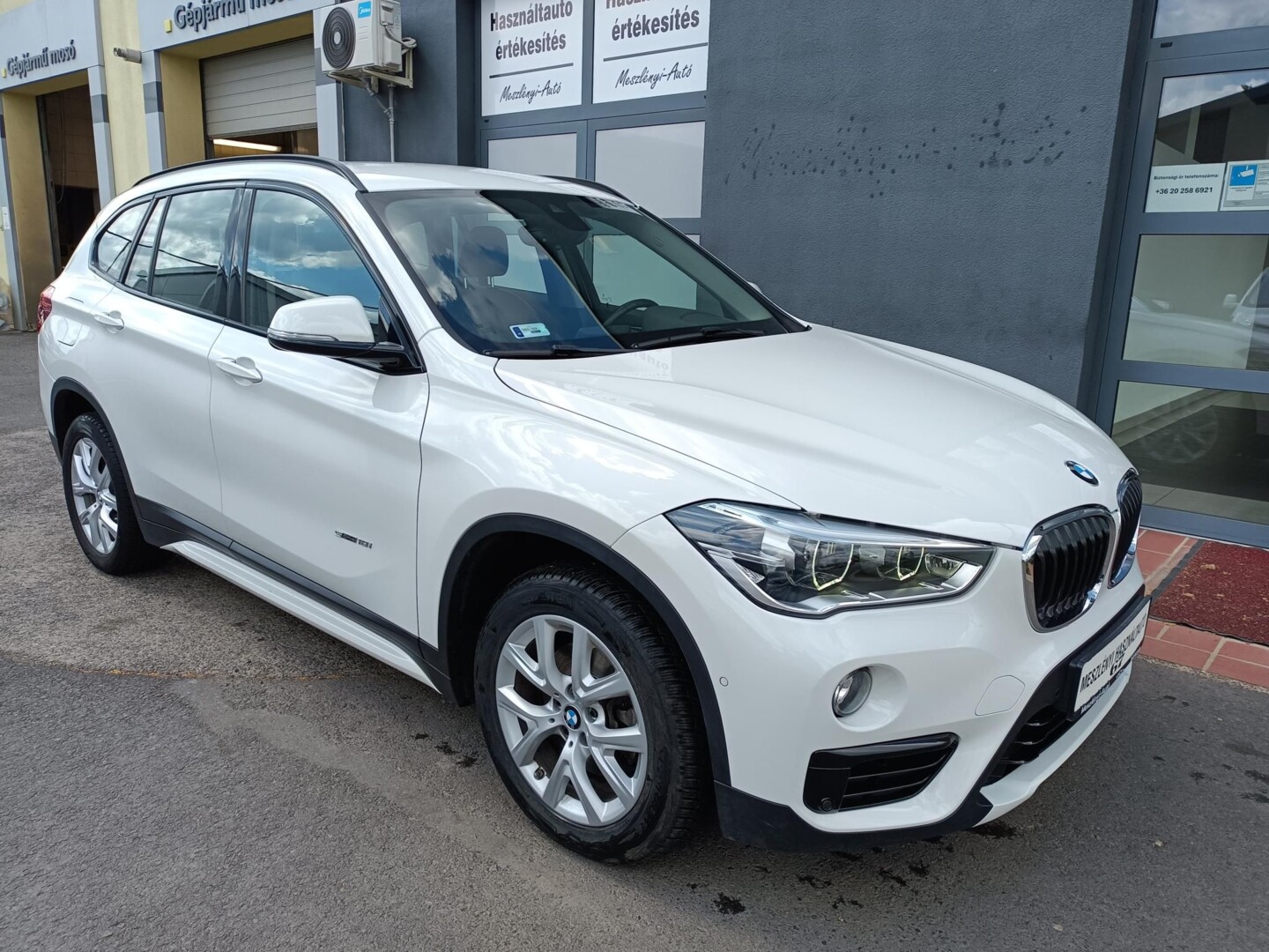 BMW X1