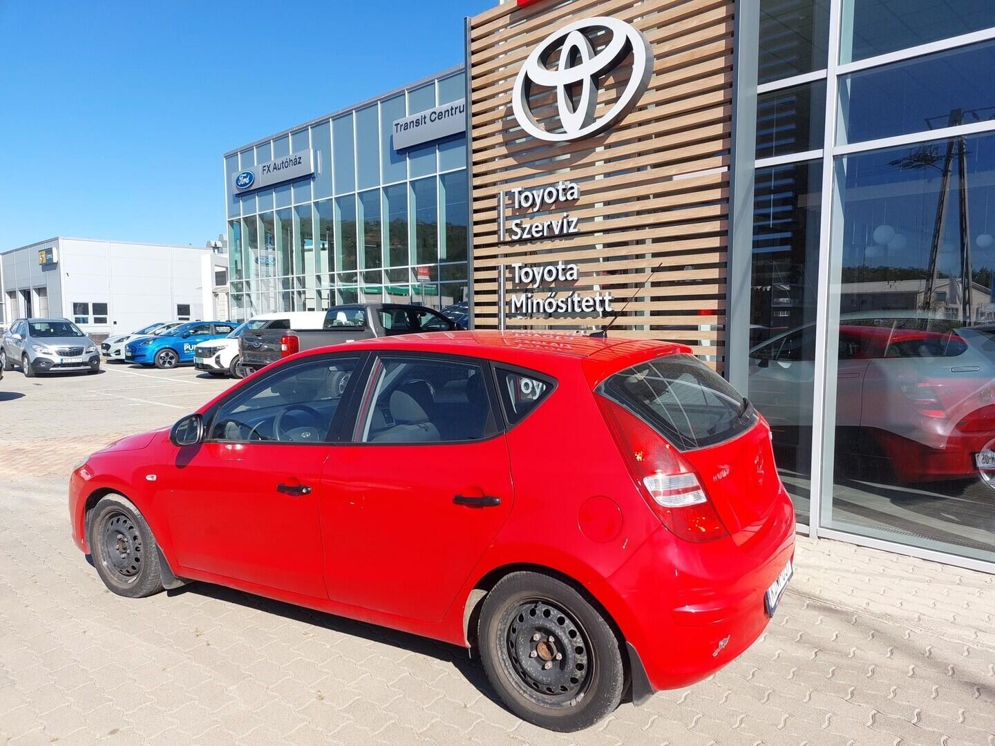 Hyundai i30