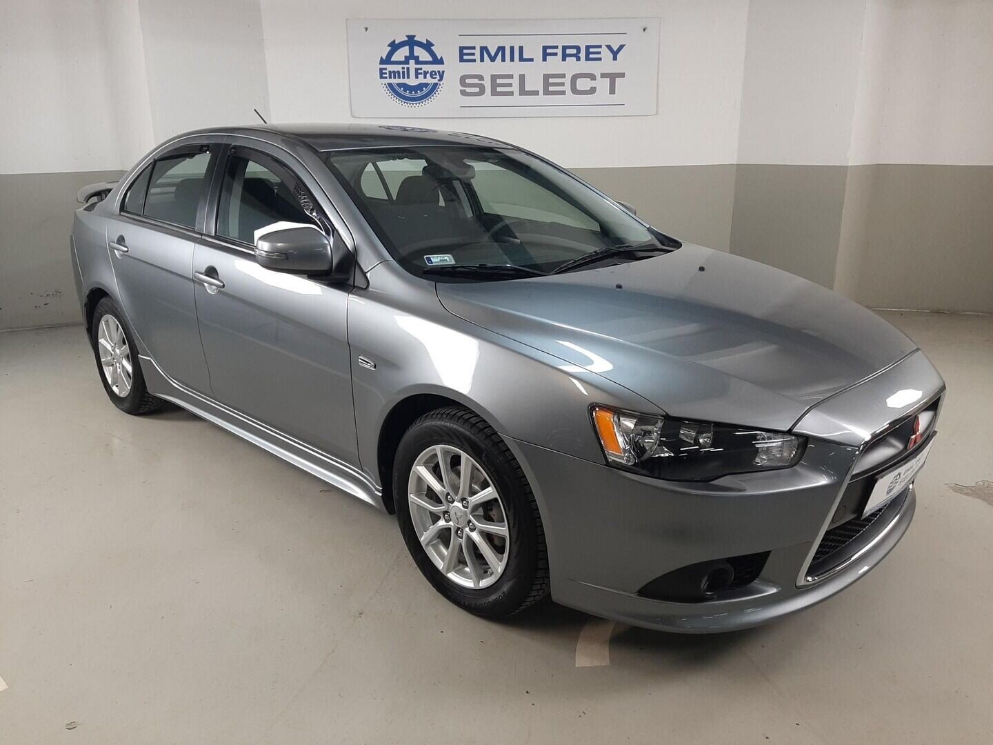 Mitsubishi Lancer