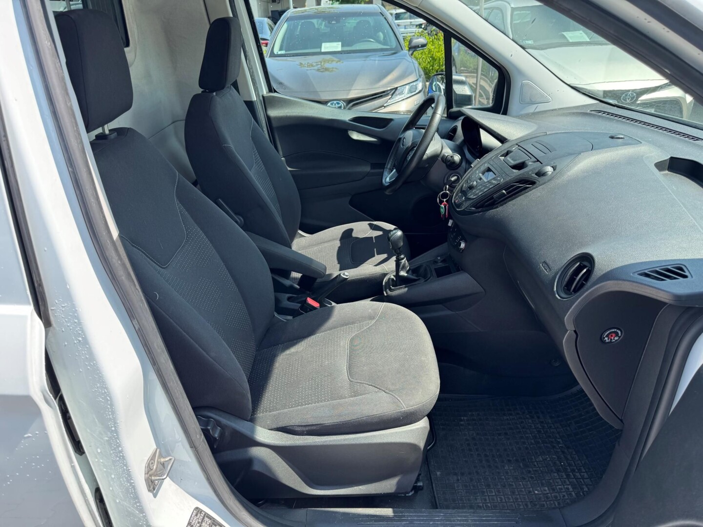 Ford Transit Courier
