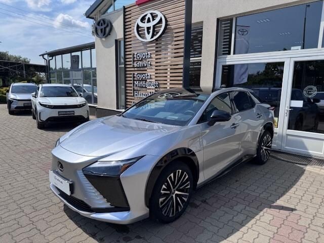 Lexus RZ
