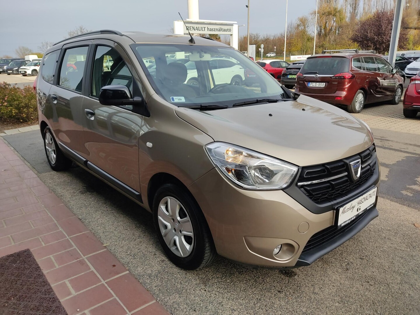 Dacia Lodgy