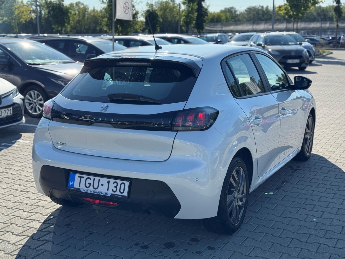 Peugeot 208