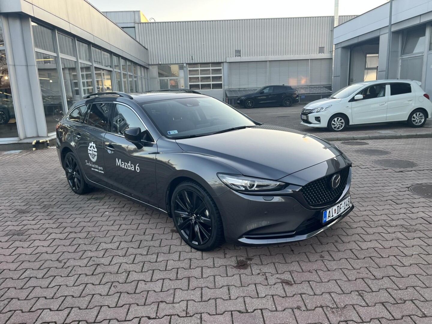 Mazda 6