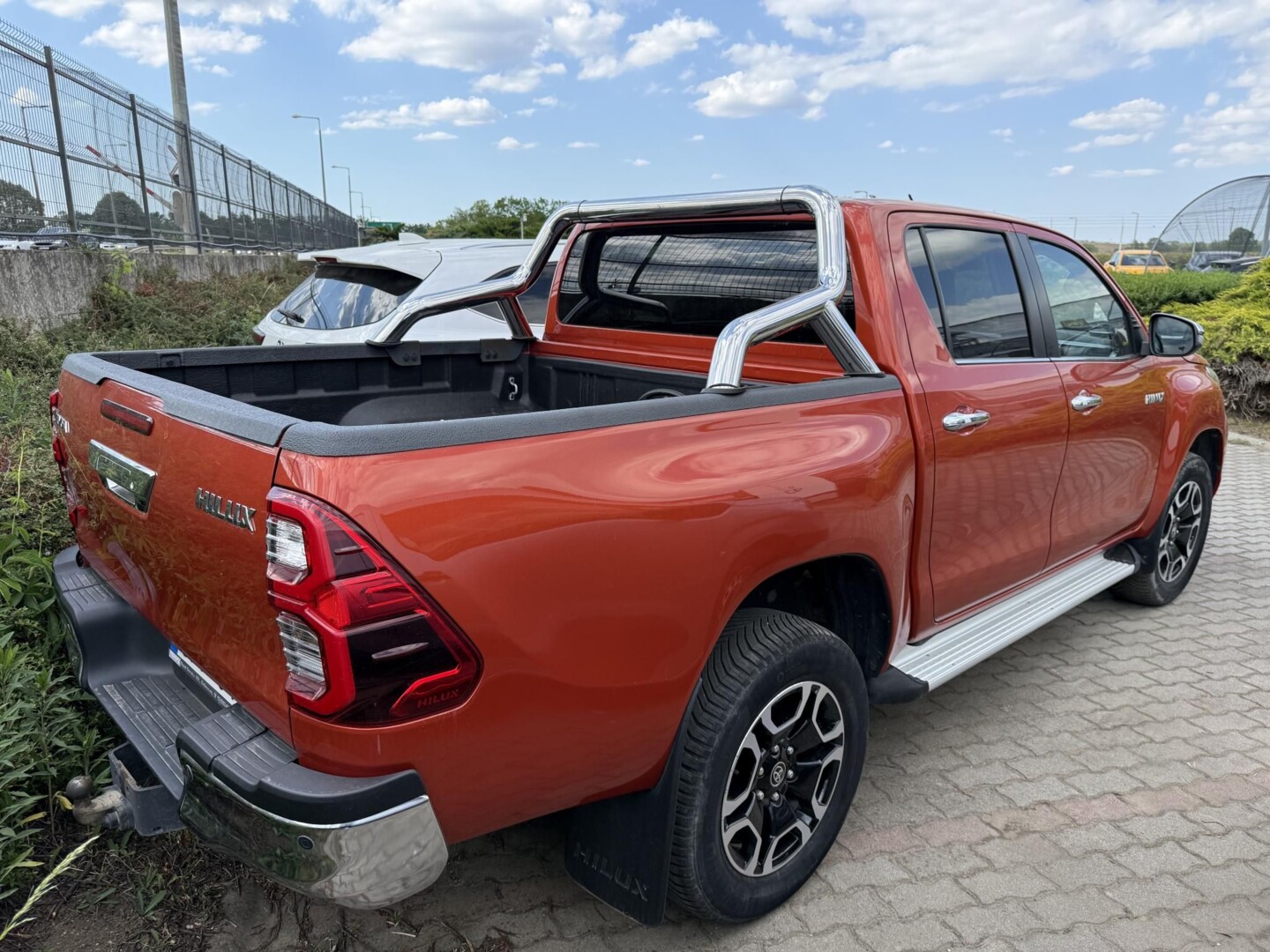 Toyota Hilux