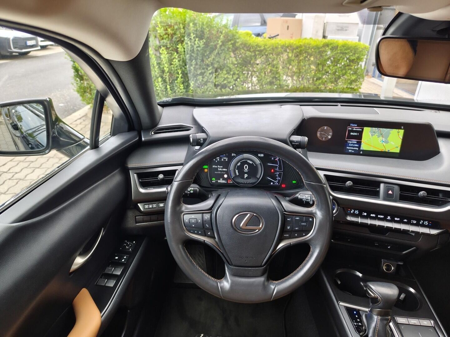 Lexus UX