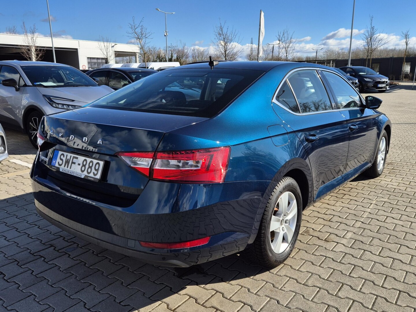 Škoda Superb