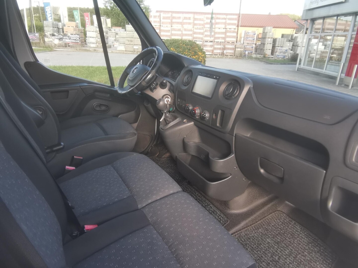 Opel Movano