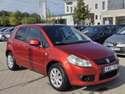 Suzuki SX4